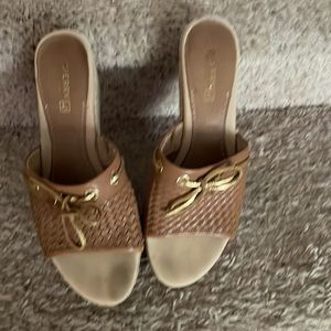 Sperry platform sandals braided leather size 7.5 💃